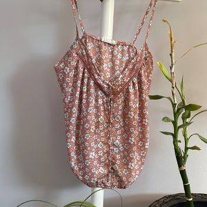 Women’s floral tank top